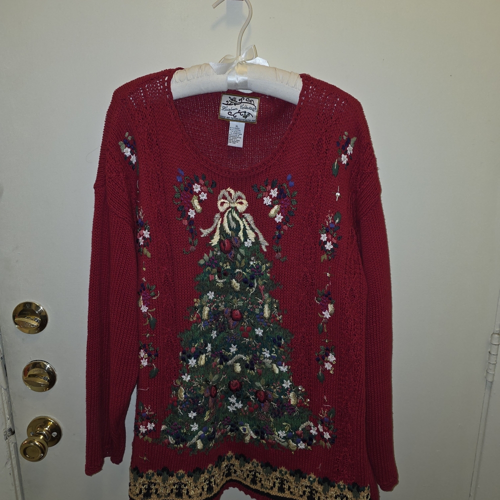 Heirloom Collectible Women - Vintage Red Christmas Tree Sweater